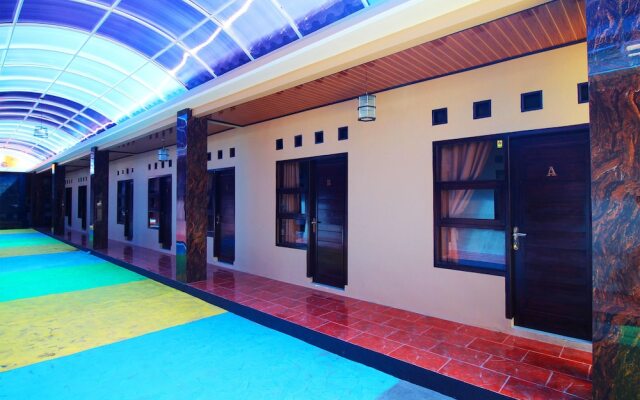 Wisma Fahza by OYO Rooms