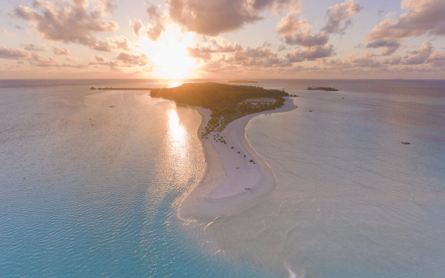 Villa Park Sun Island Resort