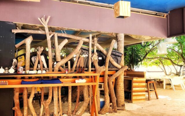 Rasdhoo Island Inn Beachfront