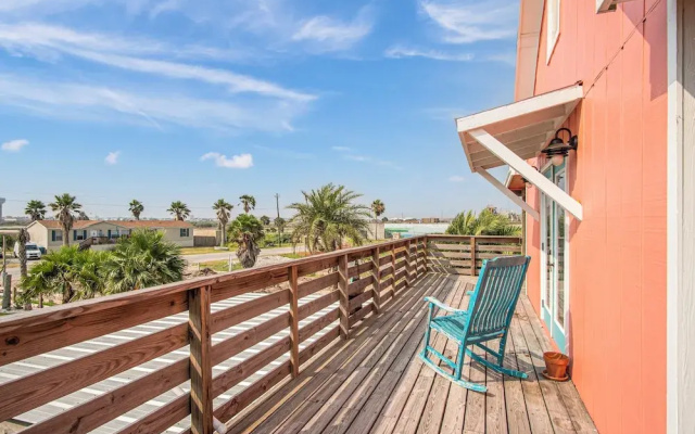 Beachin' Country by Silver Sands Vacation Rentals