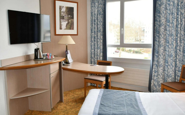 Mercure Nevers Pont de Loire