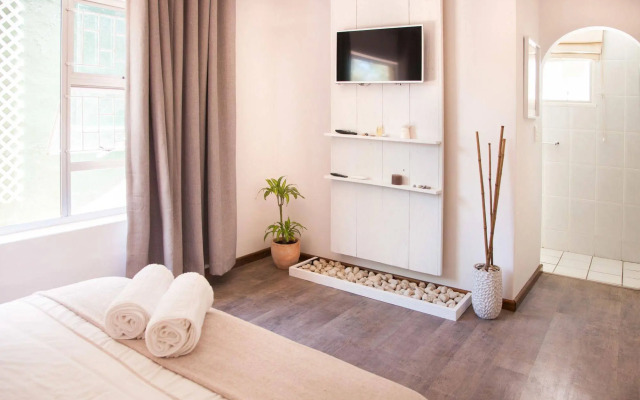 Feather Nest Guest House