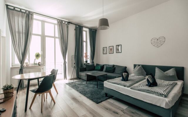 Luga Homes - Gewandhaus