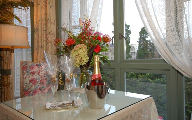 Humboldt House Bed & Breakfast