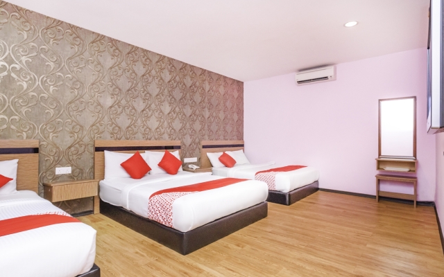 OYO 504 Hotel Aromas Kulai