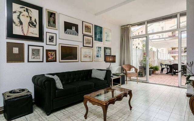 Vintage 3bed/2bath With big Terrace in Eixample