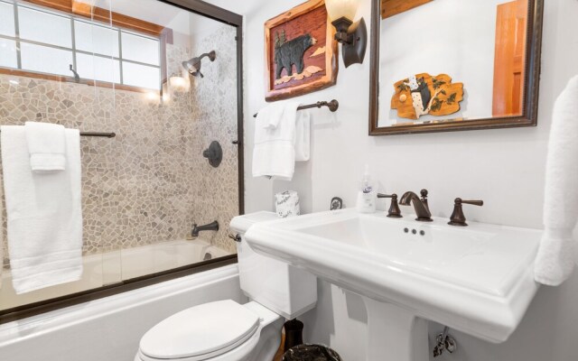 009 - Eden on the Lake