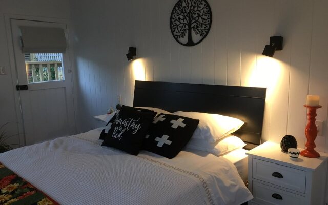 Botanica Homestay