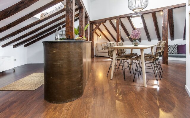 Alterhome Ático Plaza Mayor