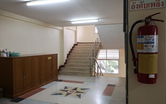 Tonkhoon Hotel