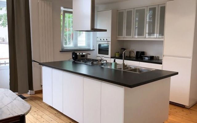 Duplex with Garden and Terrace