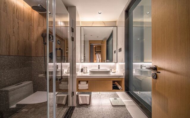 Ramada by Wyndham Guilin Yangshuo Resort