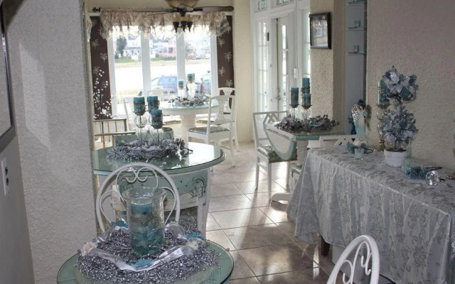 Morning Dove Inn Bed & Breakfast