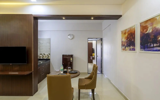 StayBird Divine Suites Business Hotel