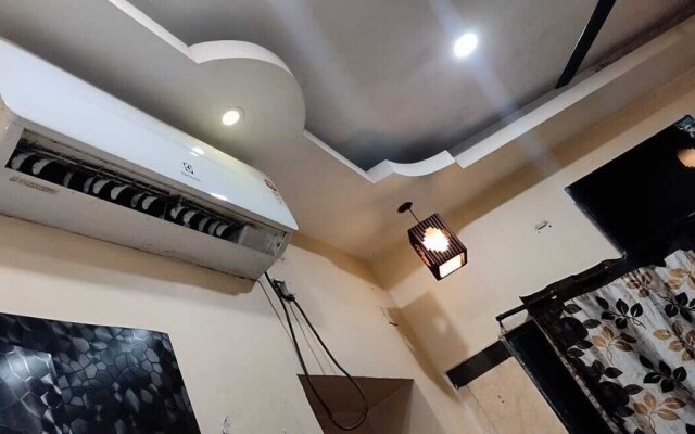 Hotel Raj