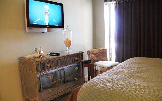 WhiteCaps 203 by RedAwning