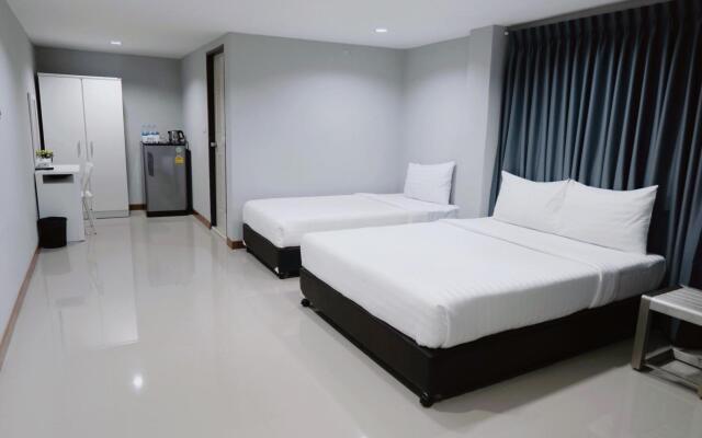 S44ROOM