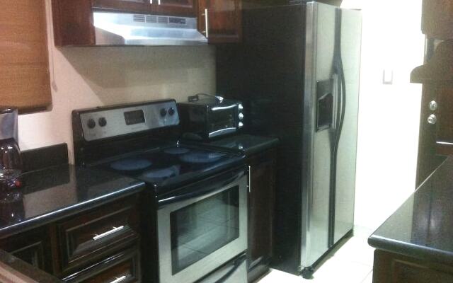 Arrecifes Condominium
