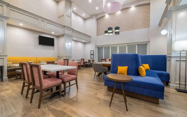 Hampton Inn & Suites Brenham