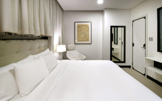 Summit Hotel Magnolia