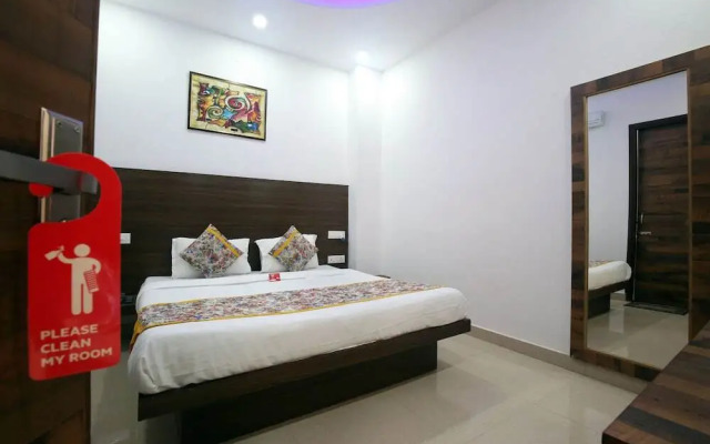 Starlet Prime by OYO Rooms