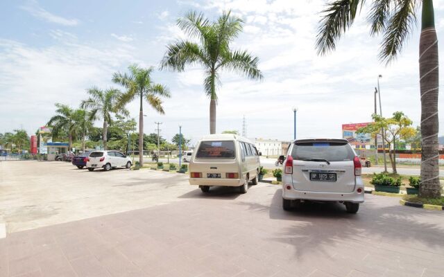 Airy Batu Aji Merlion Square Batam