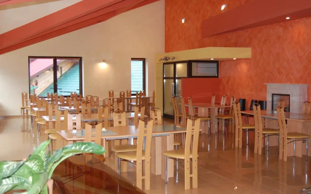 Pension Condor