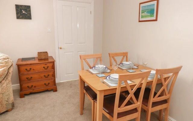 Flat 4
