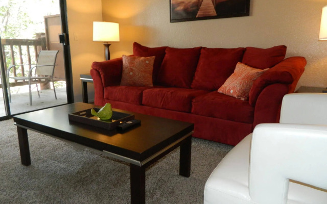 Sunshine Suites at Midway
