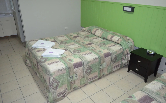 Welcome Home Motel and Apartments – Guest Rooms – Rockhampton