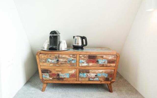 JorDam Loft Bed & Coffee