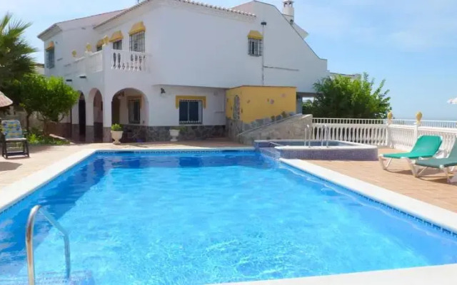 Villas Nerjazul - Pago la Galera