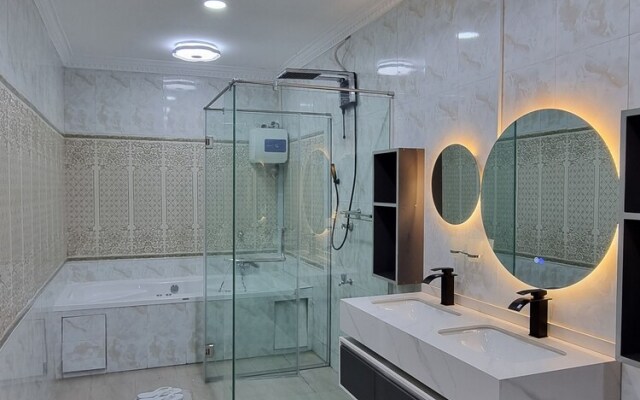 Casa Nadreya Furnished Apartments
