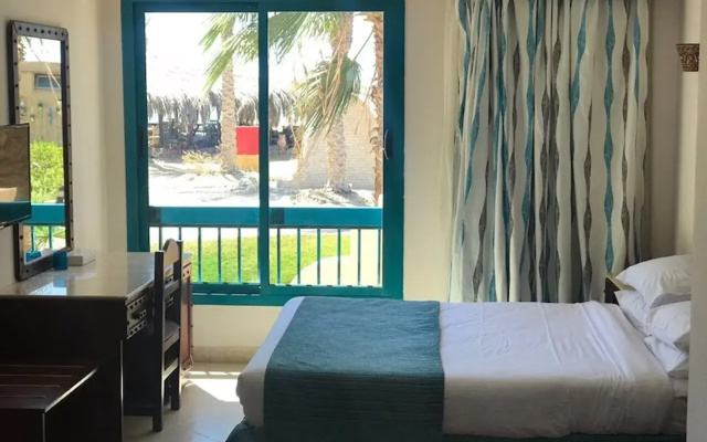 Green Lagoon Beach Resort Ras Sidr