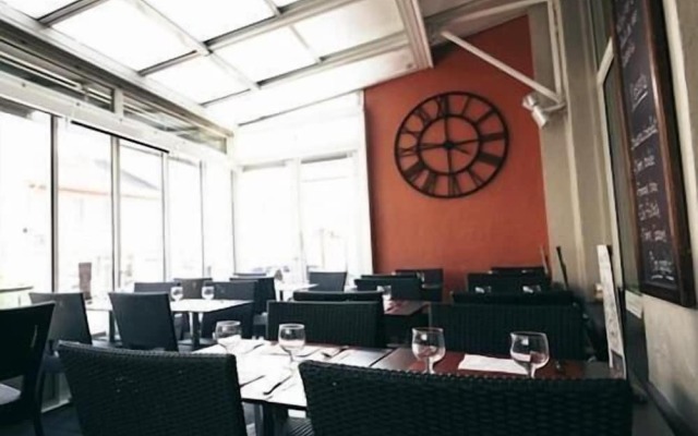 Hôtel Restaurant Le Lion dOr