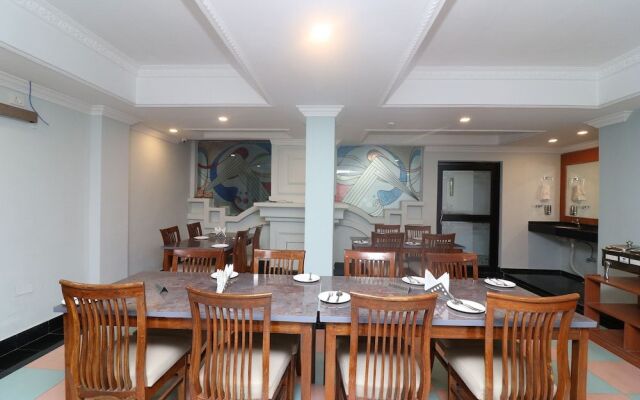 OYO 16522 Hotel Sidhartha International