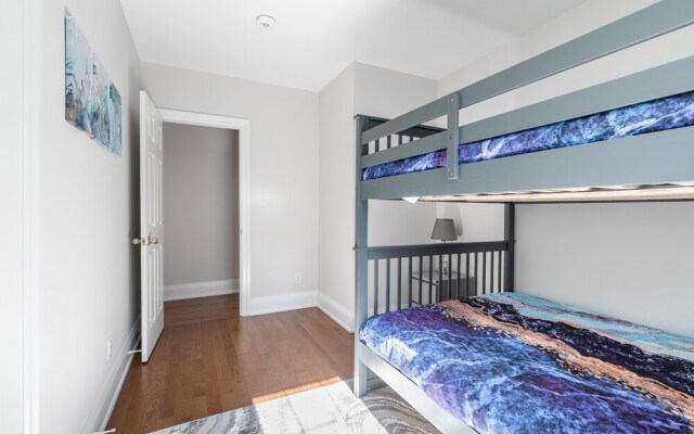 GLOBALSTAY. 2 Bedroom Apartments near Casa Loma