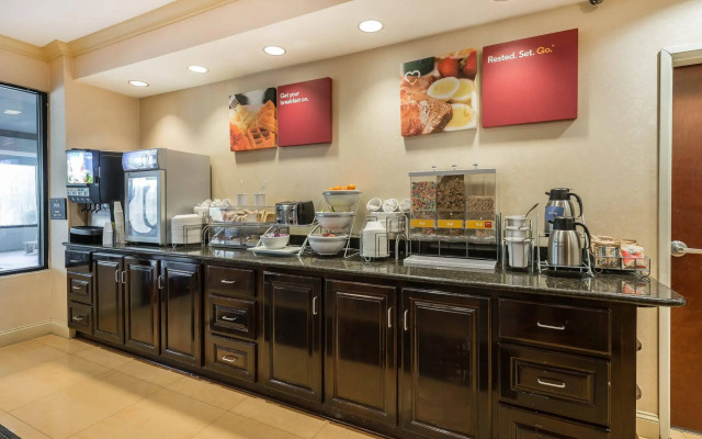 Comfort Suites near MCAS Beaufort