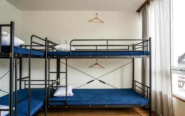 Arashima Hostel
