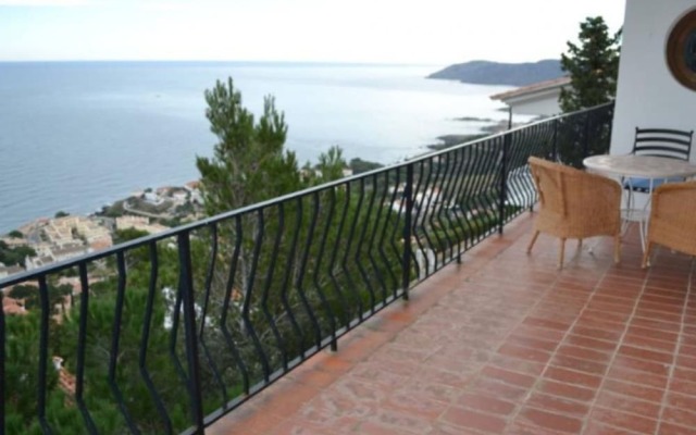 Apartment in Llançà, Girona 103554 by MO Rentals