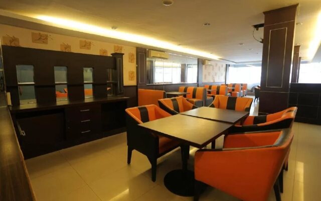 OYO 1724 Hotel Sembilan Sembilan