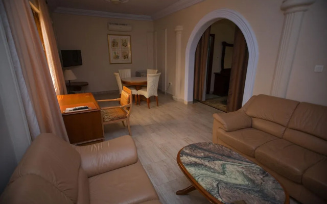Aborigines beach resort