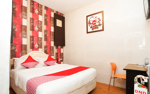 OYO 425 Mojokerto Guesthouse