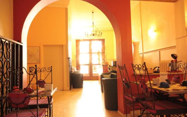 Hotel des Arts