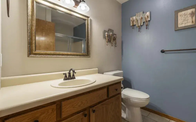 Vacay N Stay - Quiet Community Near Branson!