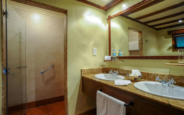 Ngorongoro Serena Safari Lodge