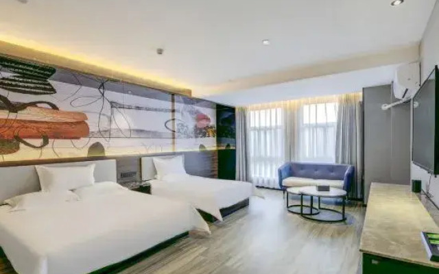 Yuhao Hotel