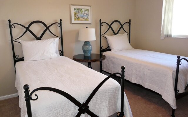 438 North Barfield Drive