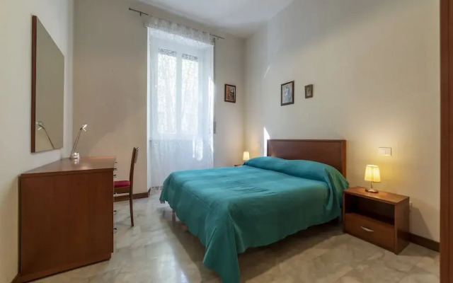 Piazza Re di Roma Apartment