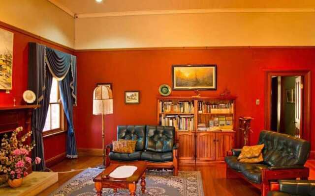 Heronswood House B & B